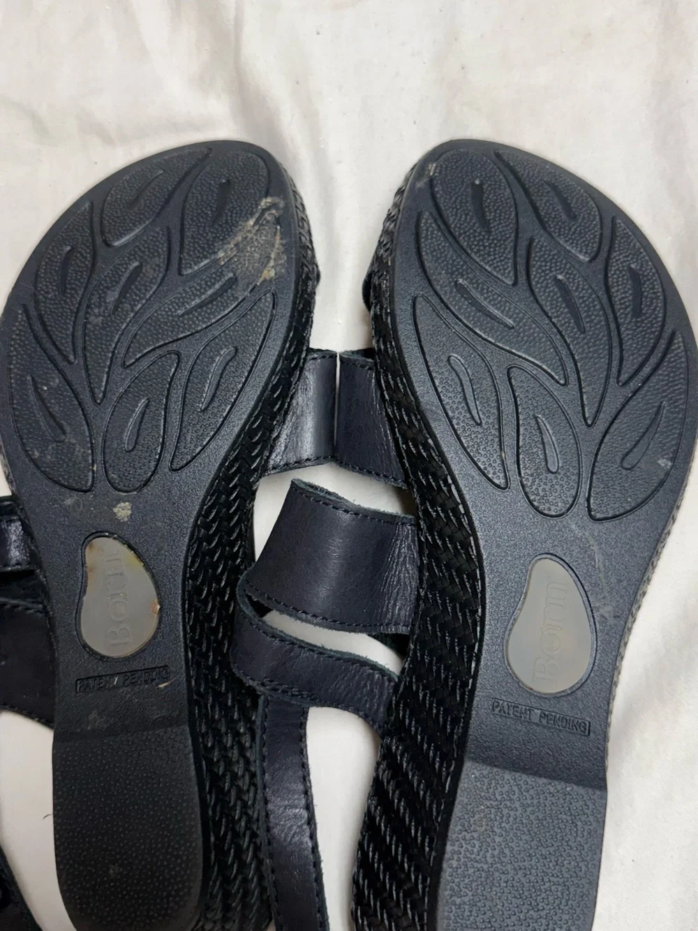 Born classic black